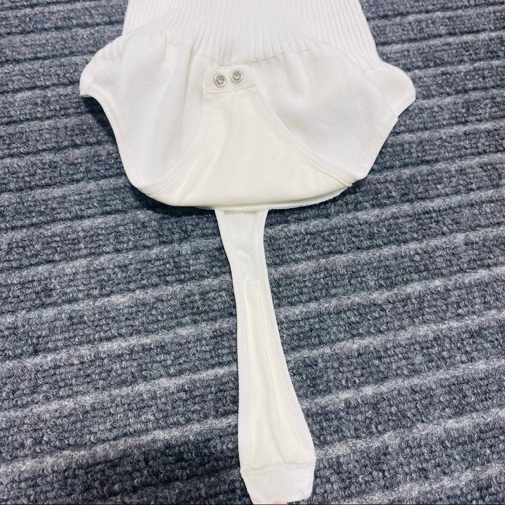 A.L.C. White Toni Ribbed-Knit Bodysuit Size XS Snap Button - Picture 14 of 15
